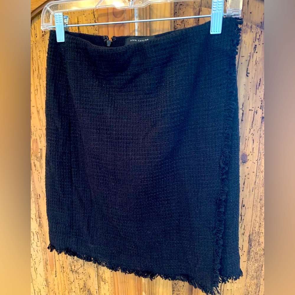 ‘Ann Taylor’ Petite Women’s Fall/Winter Skirt, Size 2P